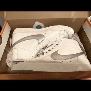 Nike Blazer Mid ‘77